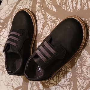 Cat and Jack Ewald Oxford shoes